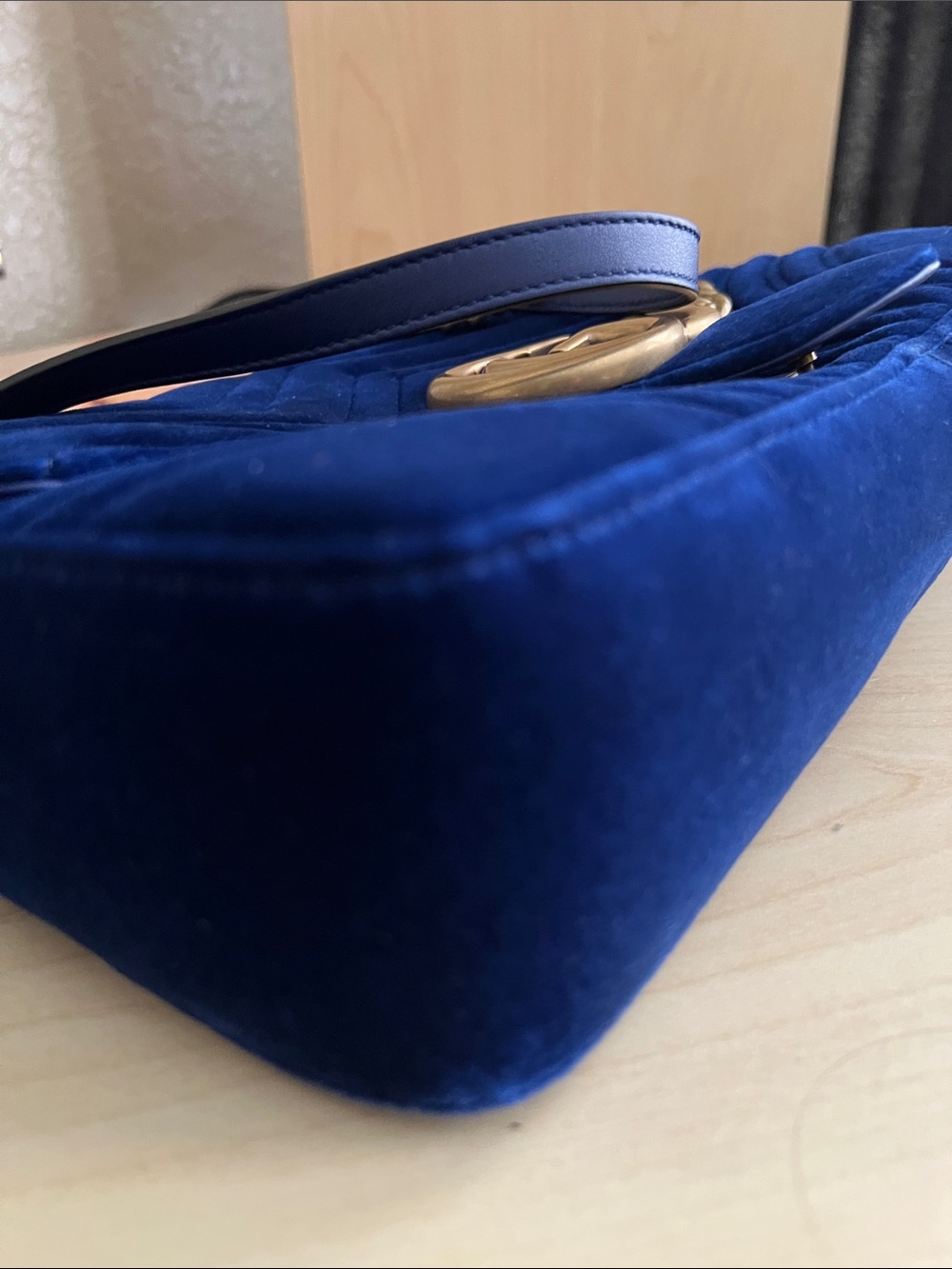 GUCCI GG Marmont Velvet Cobalt Blue Medium Shoulder Bag with duster and cards - Picture 15 of 15